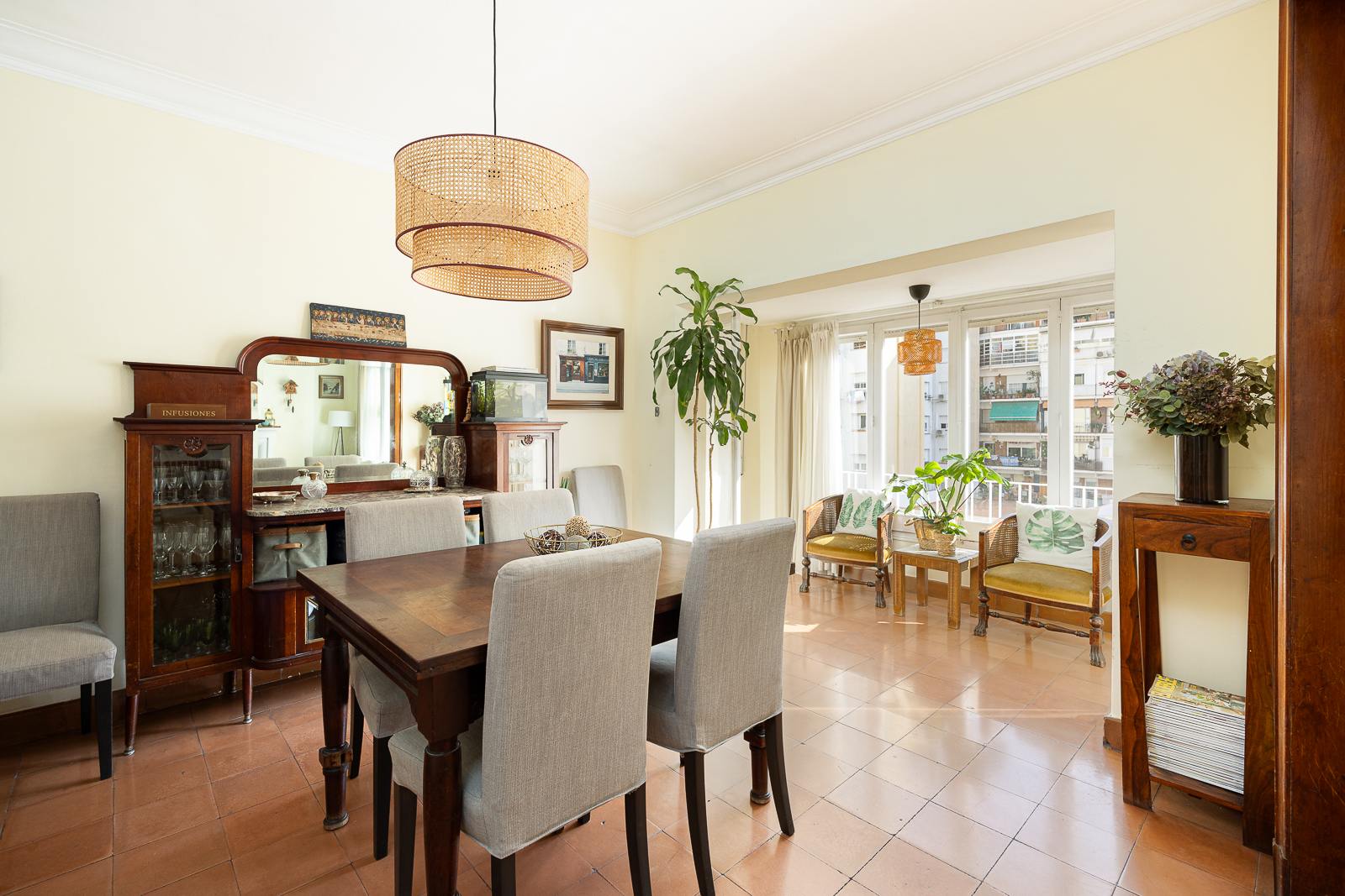 living - Piso de 161m² con 17m² terraza en venta en Eixample Izquierdo - gallery - 10