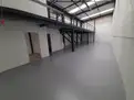 logistics - Activités / Bureaux À Louer - gallery thumbnail - 2