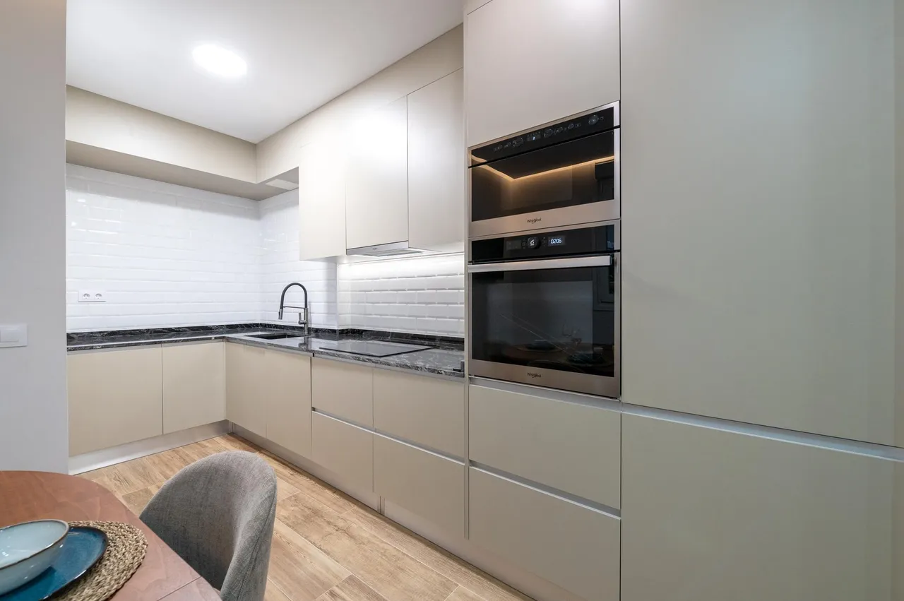 living - 56m² apartment for sale in Trafalgar, Madrid - gallery - 8