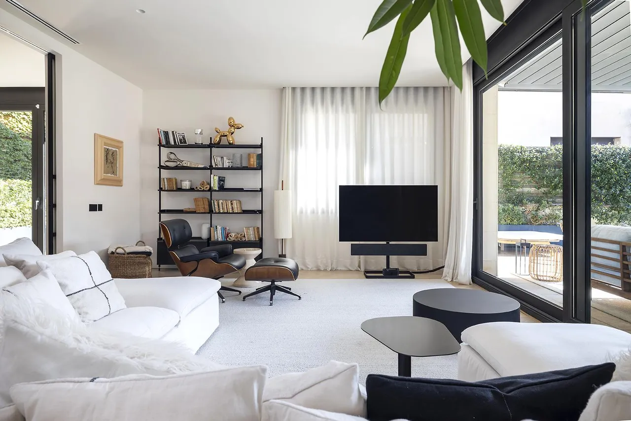 living - 580m² house / villa for sale in Sarrià, Barcelona - gallery - 4