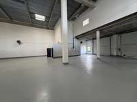 logistics - Light Industrial Premises / Offices For Rent - gallery thumbnail - 3