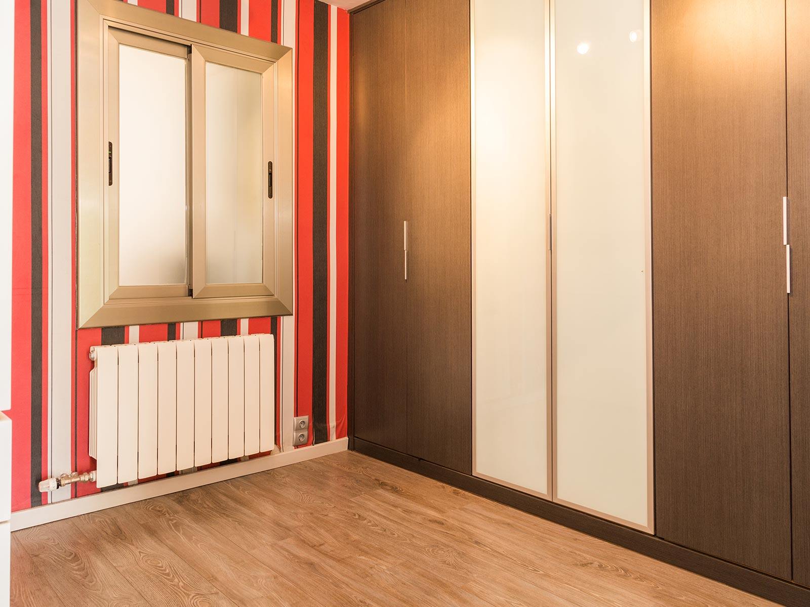 living - Piso de 90m² en venta en Sant Antoni, Barcelona - gallery - 5