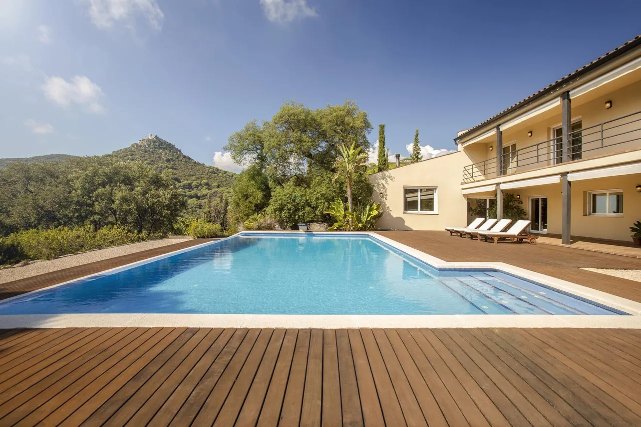 living - Villa de 4 dormitorios con piscina en venta en Cabrera - gallery - 2