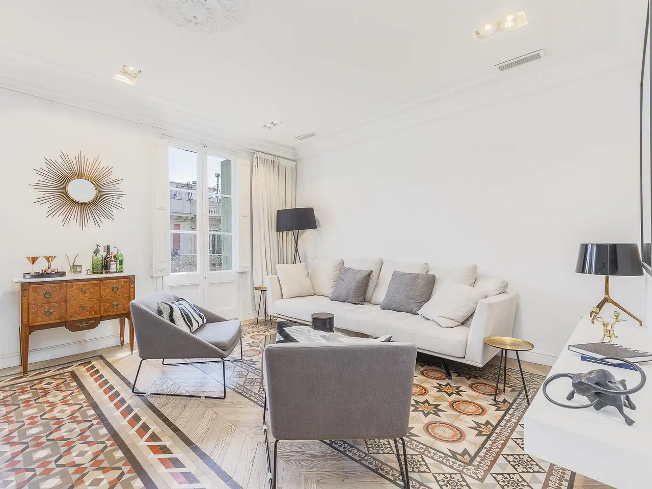 living - Piso de 133m² en venta en Eixample Izquierdo, Barcelona - gallery - 3