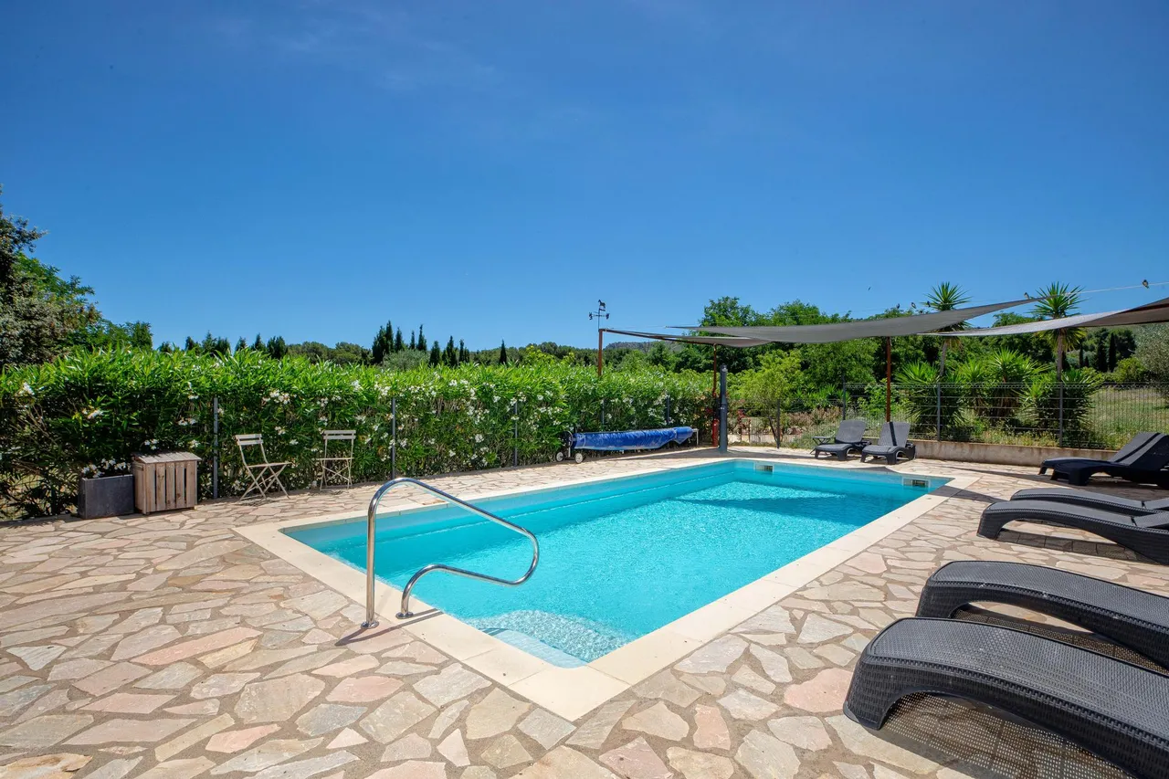 living - Casa rural de 1,385m² en venta en Baix Empordà, Girona - gallery - 3