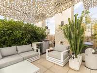 living - 78m² penthouse with 40m² terrace for sale in Gótico - gallery thumbnail - 3
