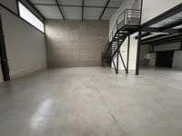 logistics - Light Industrial Premises / Offices For Rent - gallery thumbnail - 3