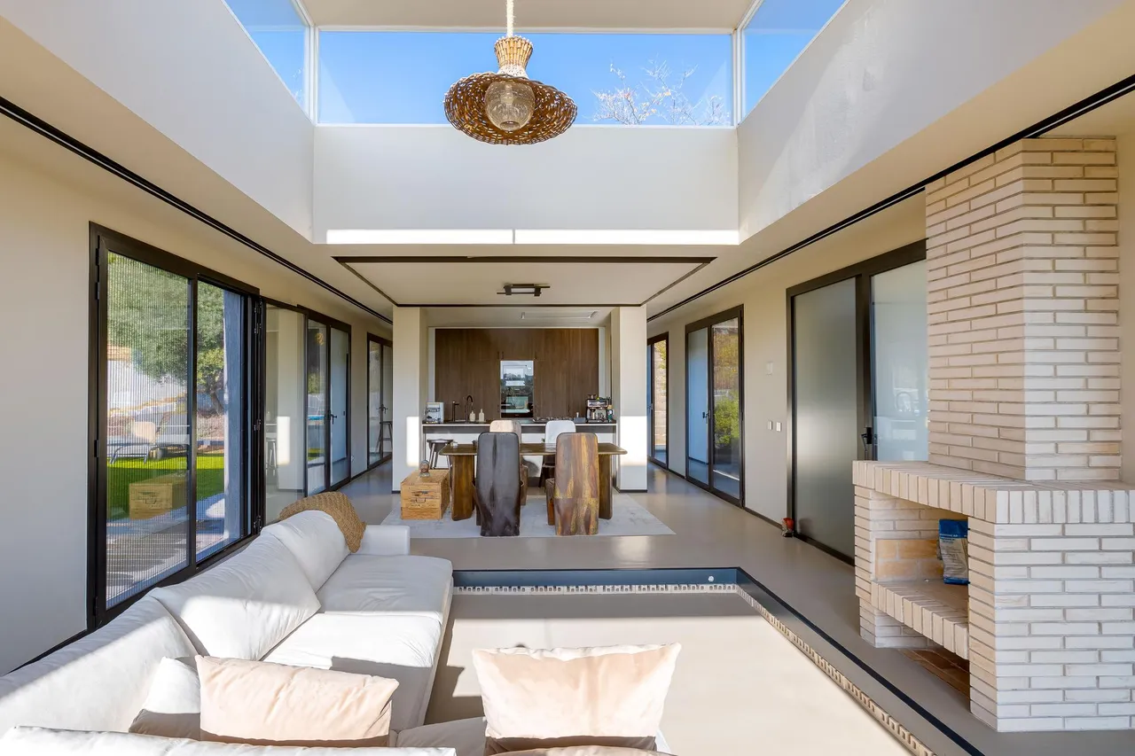 living - Casa / villa de 331m² en venta en Premià de Dalt, Barcelona - gallery - 4