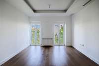 living - 166m² penthouse for sale in Pacifico, Madrid - gallery thumbnail - 5