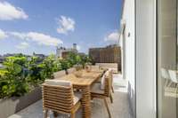 living - 133m² penthouse with 40m² terrace for sale in Eixample Right - gallery thumbnail - 2
