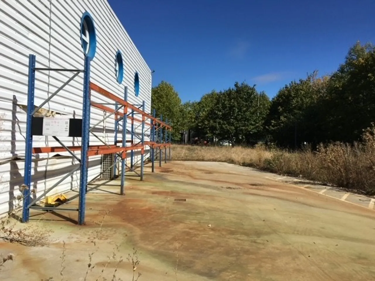 logistics - Activités / Bureaux À Vendre - gallery - 3
