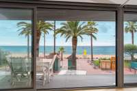 living - Piso de 110m² en venta en Lloret de Mar, Costa Brava - gallery thumbnail - 7