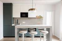 living - Piso de 103m² en venta en Eixample Derecho, Barcelona - gallery thumbnail - 4