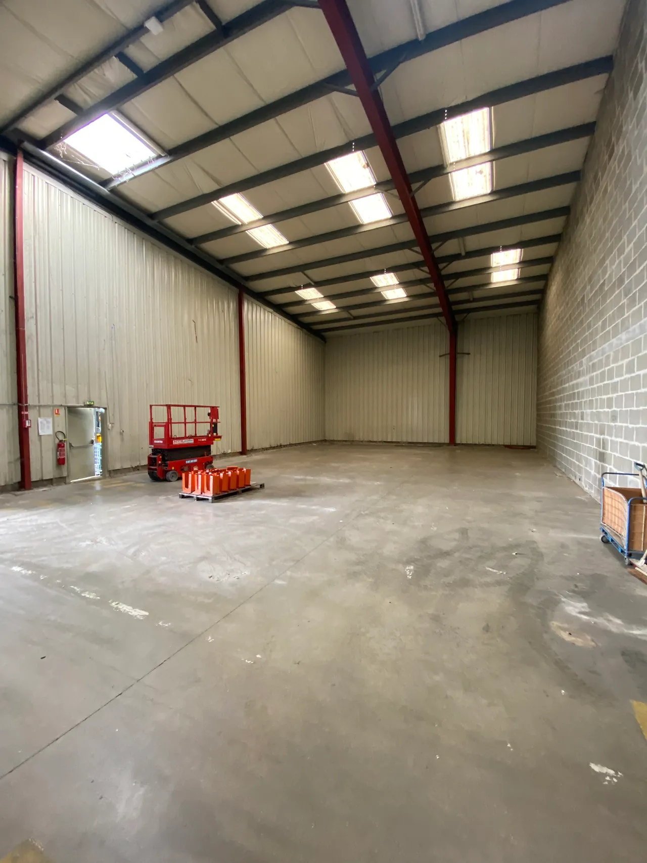 logistics - Activités / Bureaux À Louer - gallery - 5