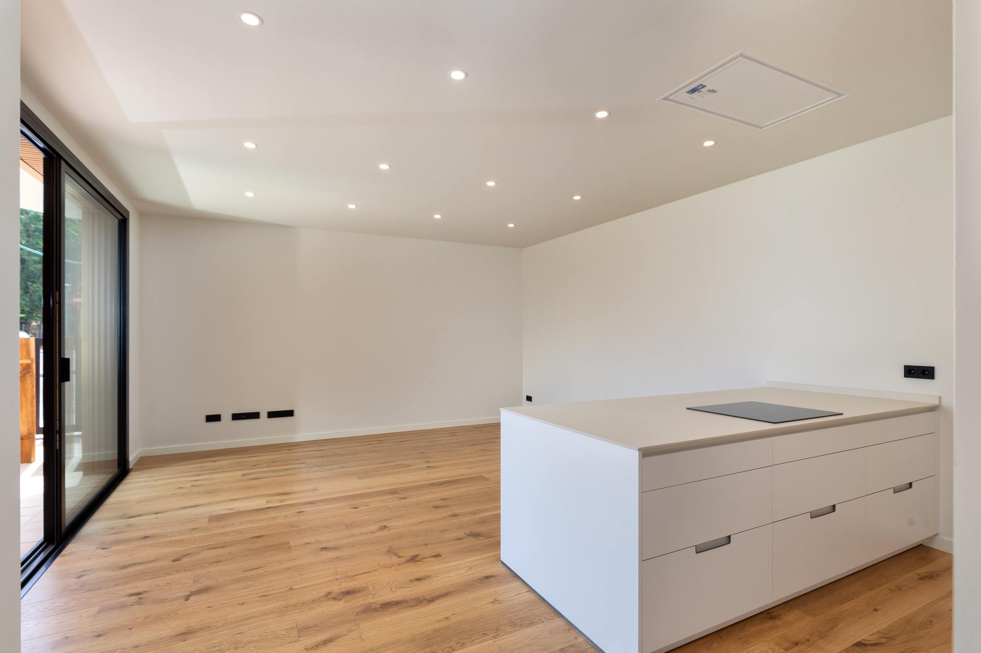 living - 86m² apartment with 62m² garden for sale in Palamós - gallery thumbnail - 7
