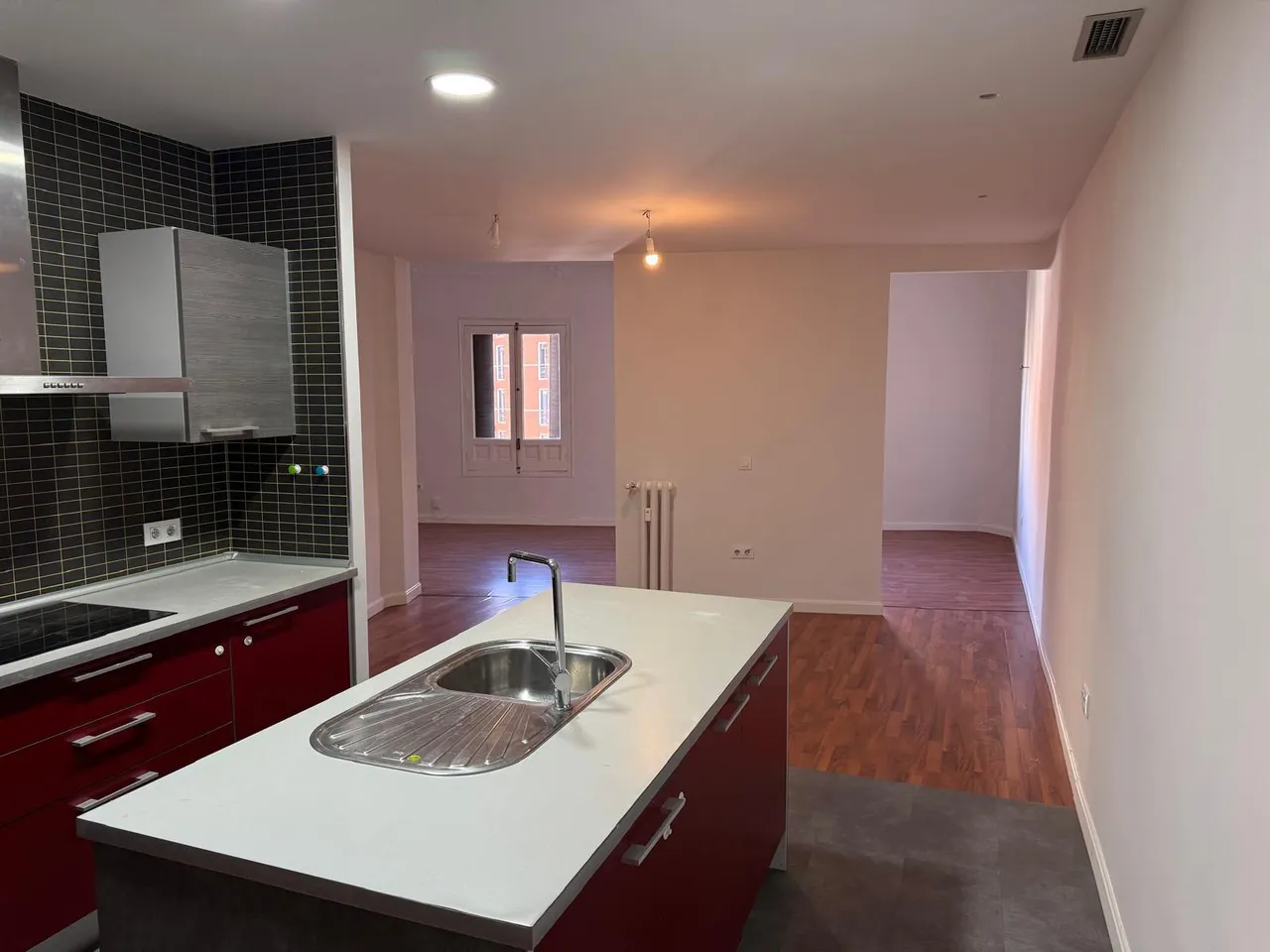 living - 137m² apartment for sale in Malasaña, Madrid - gallery - 4