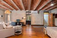 living - 475m² building with 214m² garden for sale in Barri Vell - gallery thumbnail - 4