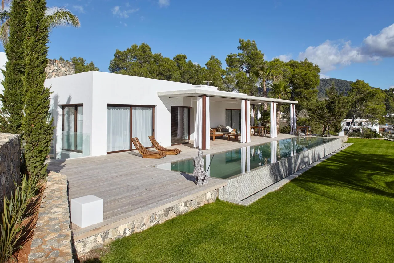living - 379m² house / villa for sale in San José, Balearic Islands - gallery - 3