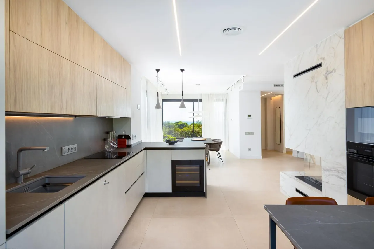 living - Casa / villa de 355m² en venta en Montgat, Barcelona - gallery - 8