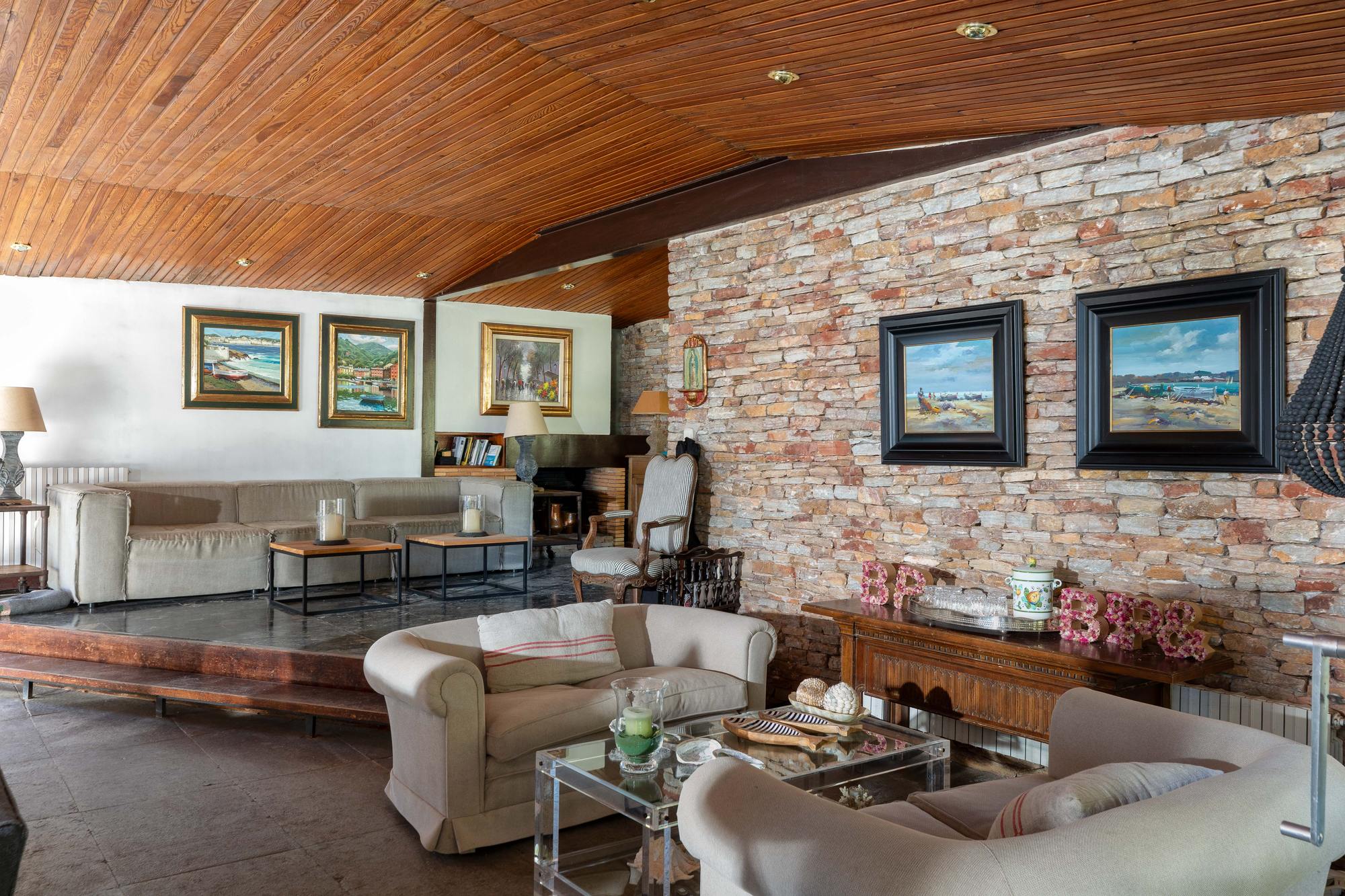 living - Casa / villa de 733m² en venta en Aiguablava, Costa Brava - gallery thumbnail - 9