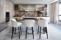 living - New Development of luxury apartments with private pools for sale in a highly sought after area on the Golden Mile in Marbella, with tropical communal gardens and pools. - gallery thumbnail - 7