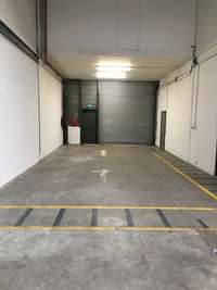 logistics - Activités / Bureaux À Louer - gallery thumbnail - 3