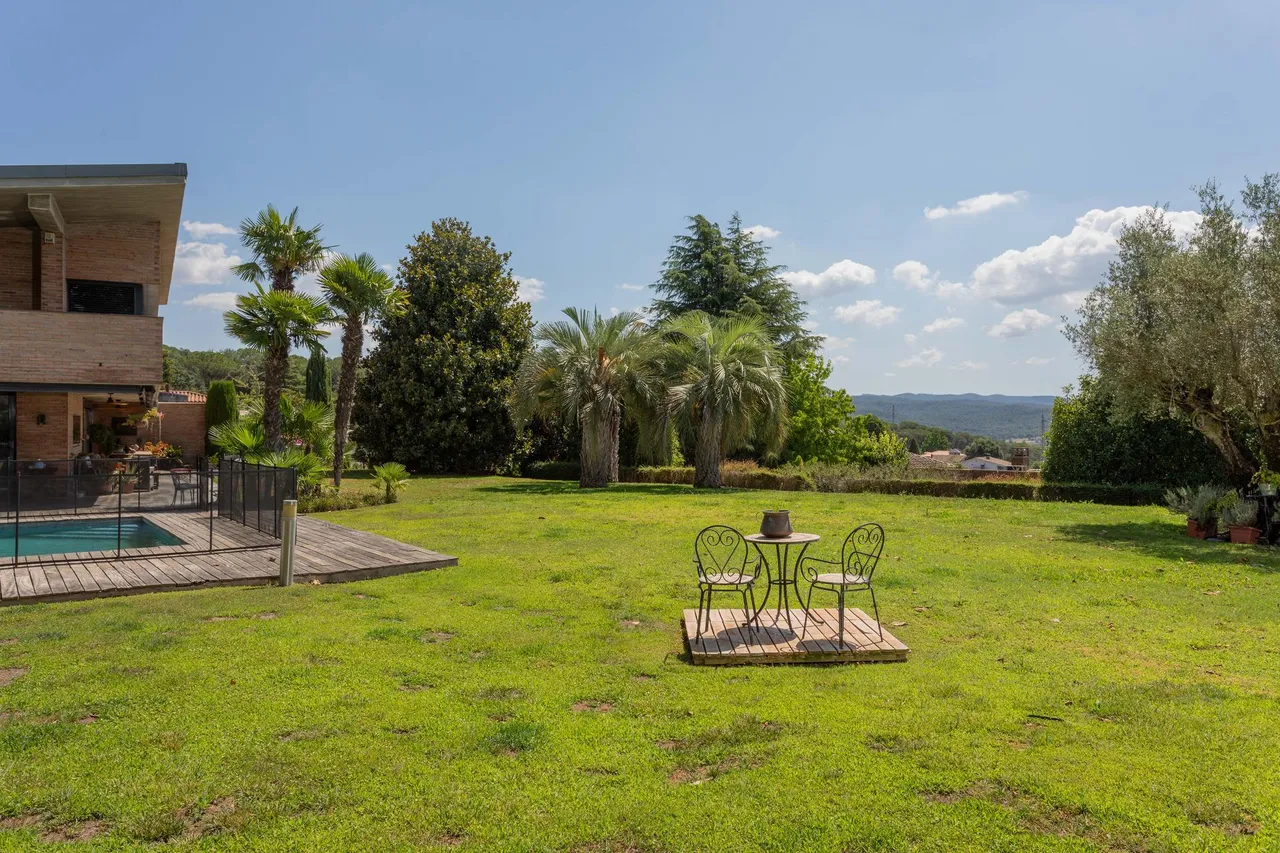 living - 668m² house / villa for sale in Palau, Girona - gallery - 7