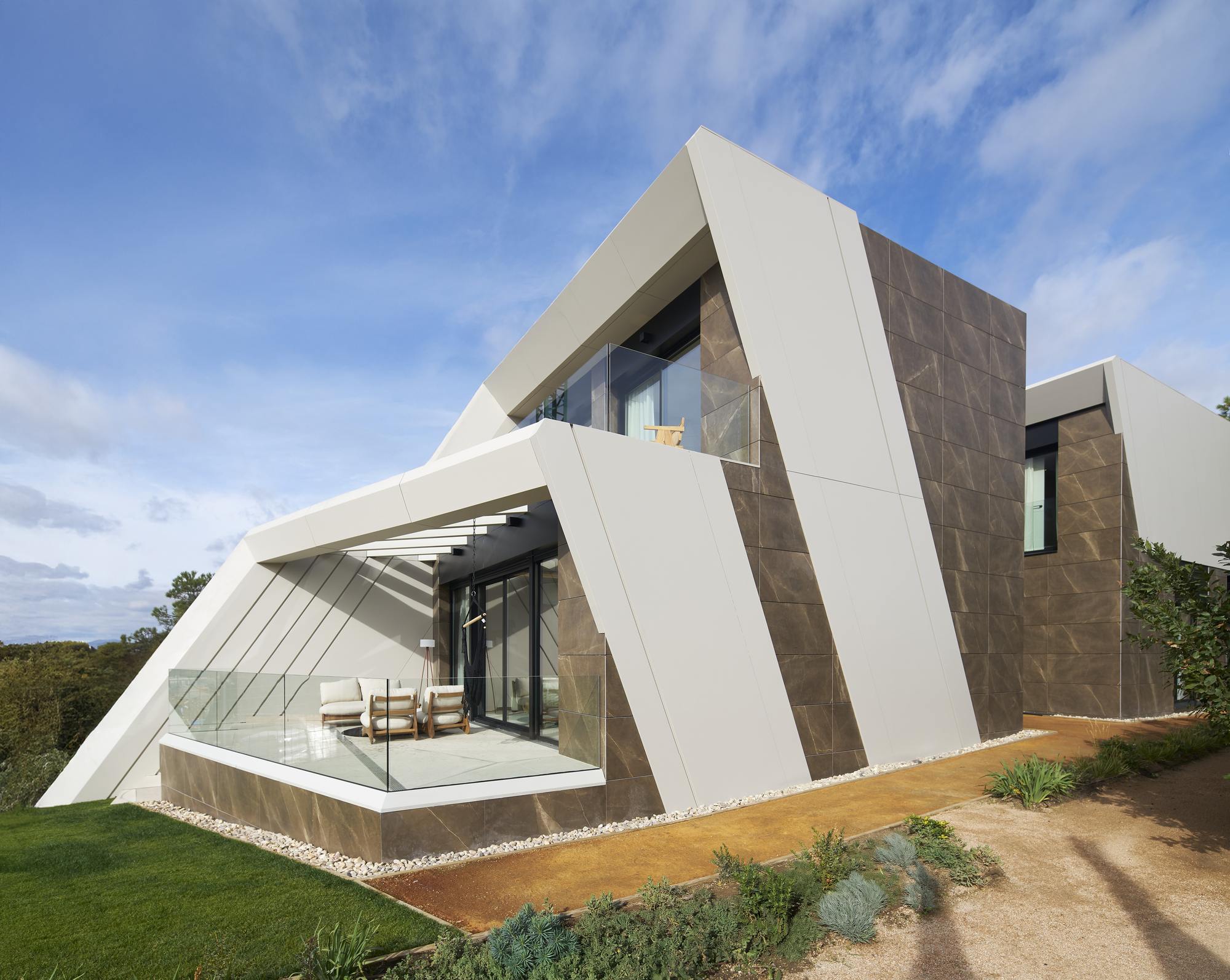 living - KREST - gallery thumbnail - 6