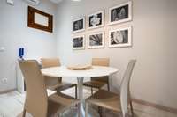living - Piso de 45m² en alquiler en Cortes / Huertas, Madrid - gallery thumbnail - 8
