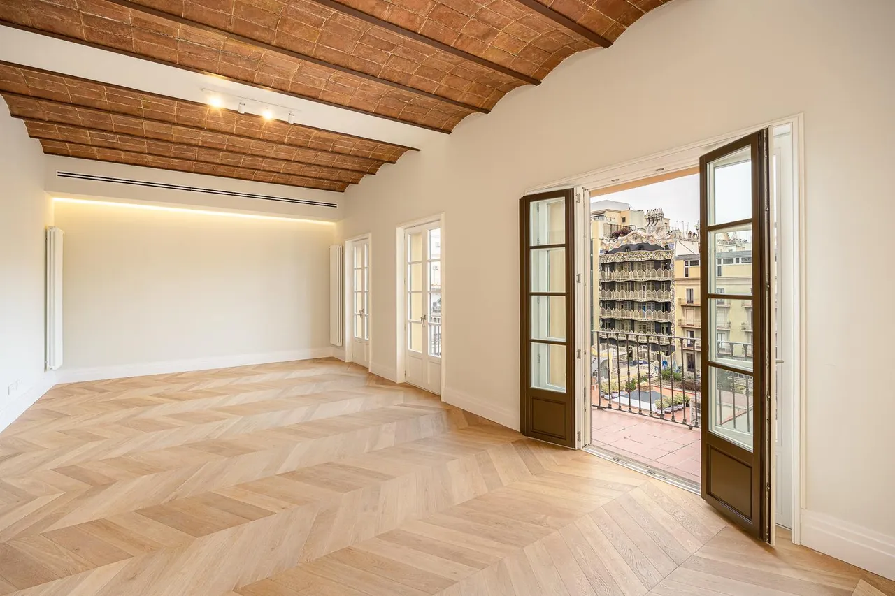 living - 190m² penthouse with 60m² terrace for sale in Eixample Right - gallery - 2