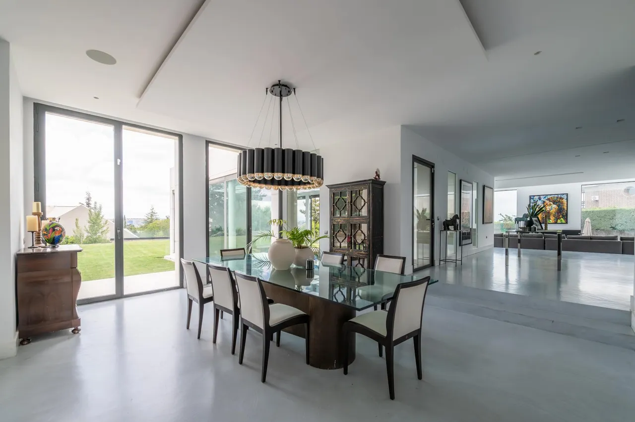 living - Casa / villa de 1,203m² en venta en La Moraleja Urbanización - gallery - 9