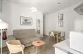 living - Piso de 93m² en alquiler en Sol, Madrid - gallery thumbnail - 2