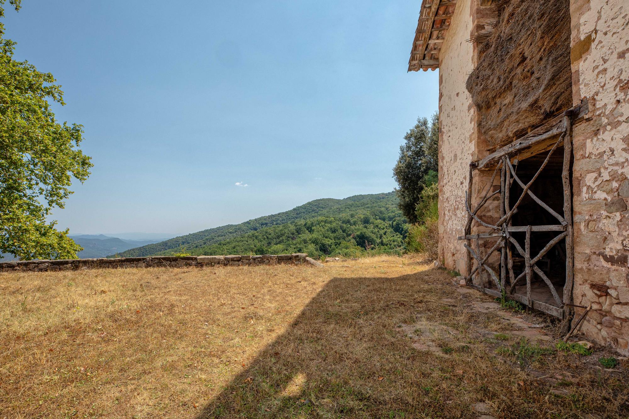 living - 2,979m² country house for sale in La Garrotxa, Girona - gallery - 10