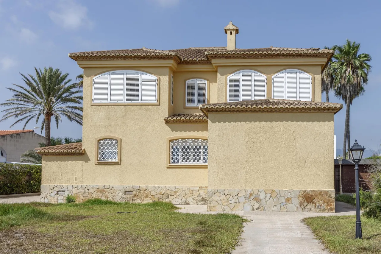 living - Casa / villa de 366m² en venta en Cullera, Valencia - gallery - 7