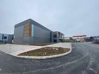 logistics - Activités / Bureaux À Louer - À Vendre - gallery thumbnail - 1