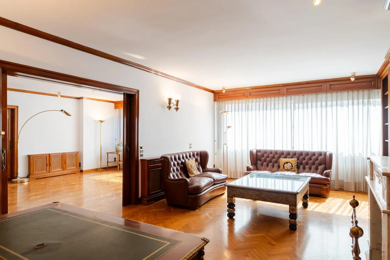 living - 352m² apartment for sale in Sant Francesc, Valencia - gallery - 8