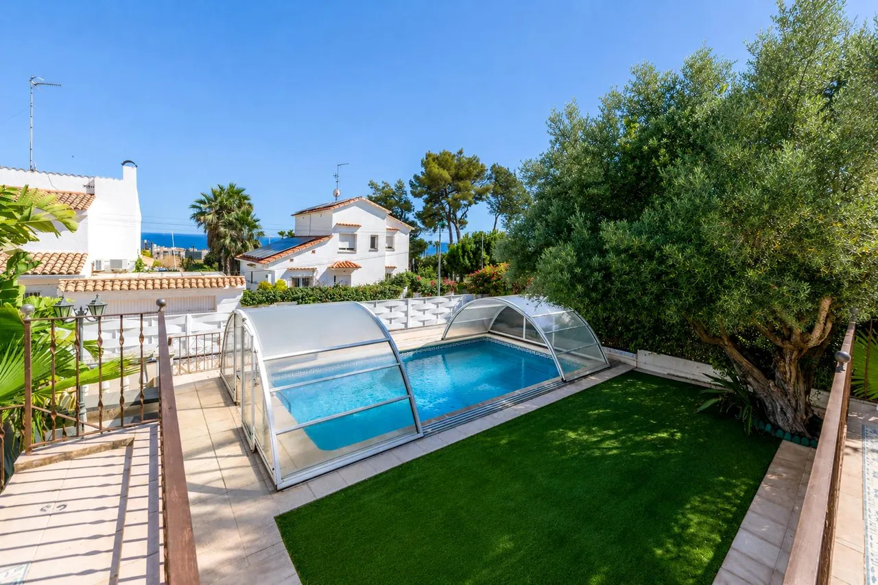 living - Casa / villa de 259m² en venta en Vallpineda, Barcelona - gallery - 9