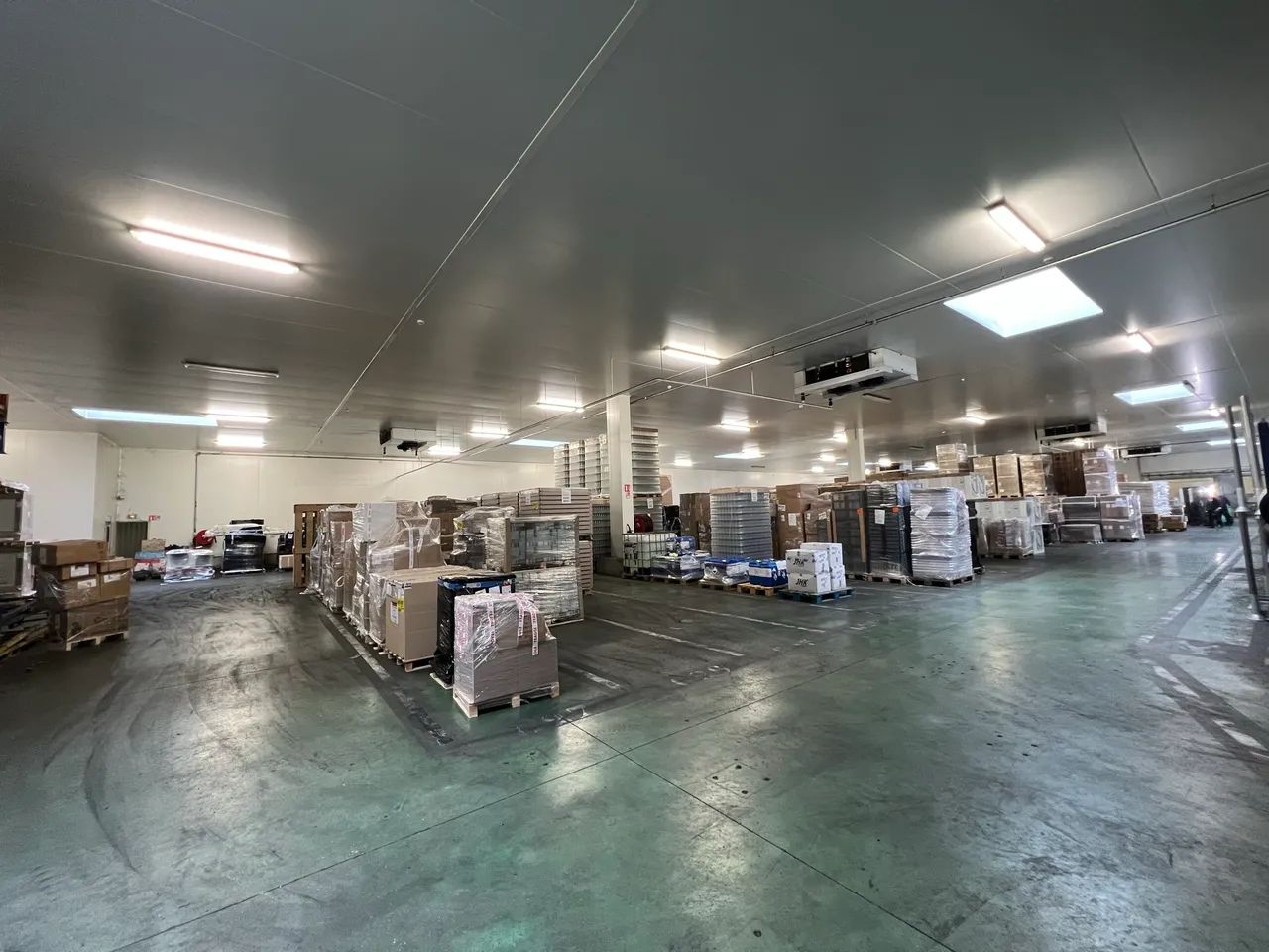 logistics - Warehouse / Offices For Rent - For Sale - gallery - 6