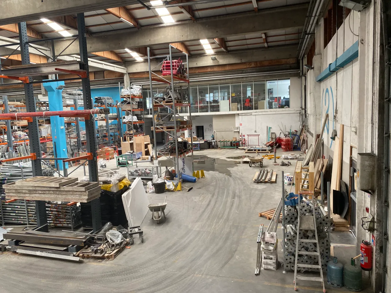 logistics - Warehouse / Offices For Rent - gallery - 5