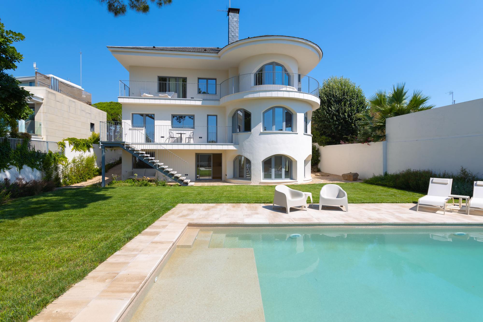 living - Casa / villa de 540m² en venta en El Masnou, Barcelona - gallery thumbnail - 2