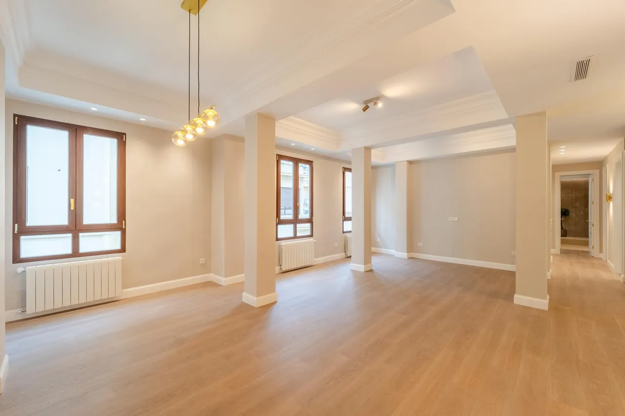 living - 153m² apartment for sale in Sant Francesc, Valencia - gallery - 9