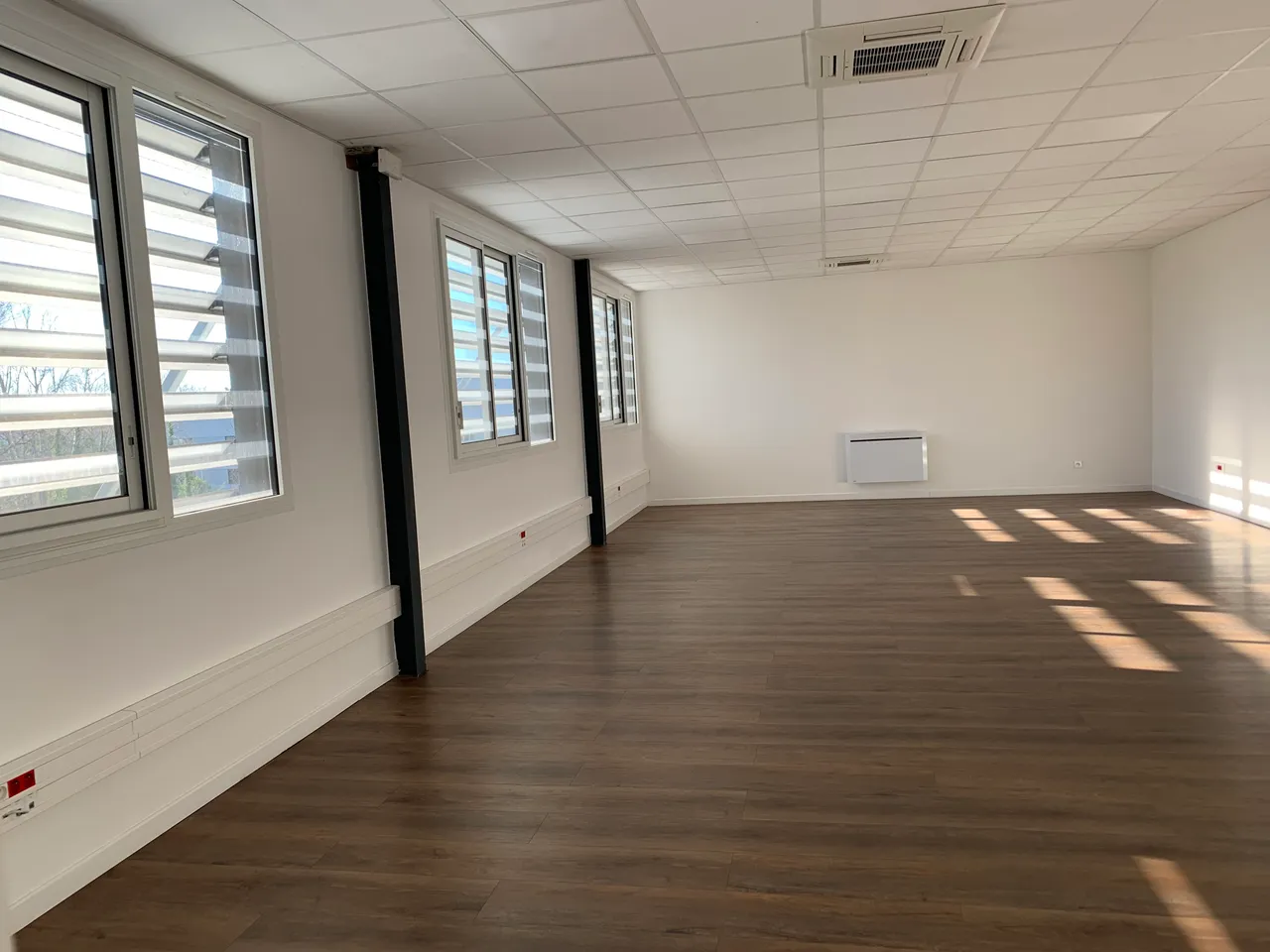 logistics - Entrepôt À Louer - gallery - 7