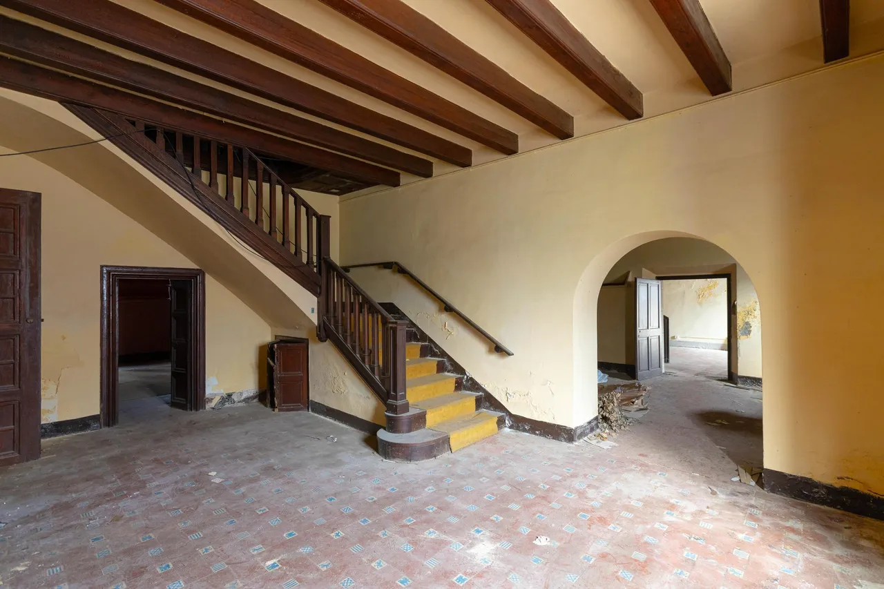 living - 1,847m² country house for sale in Sant Andreu de Llavaneres - gallery - 3