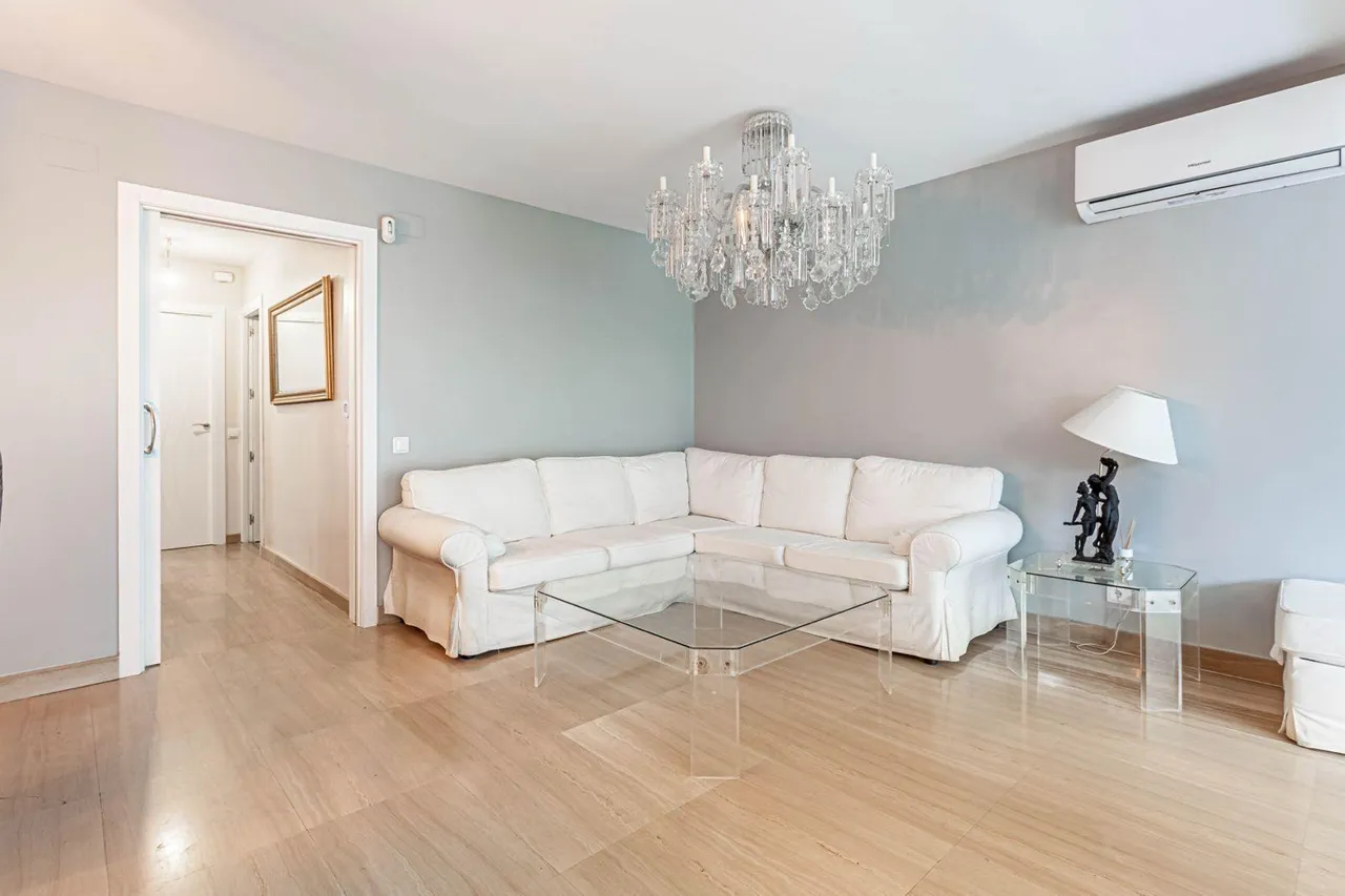 living - 250m² house / villa for rent in El Soto de la Moraleja - gallery - 8