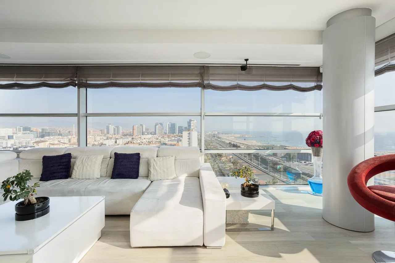 living - Ático de 175m² con 70m² terraza en venta en Poblenou - gallery - 6