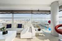 living - Ático de 175m² con 70m² terraza en venta en Poblenou - gallery thumbnail - 6