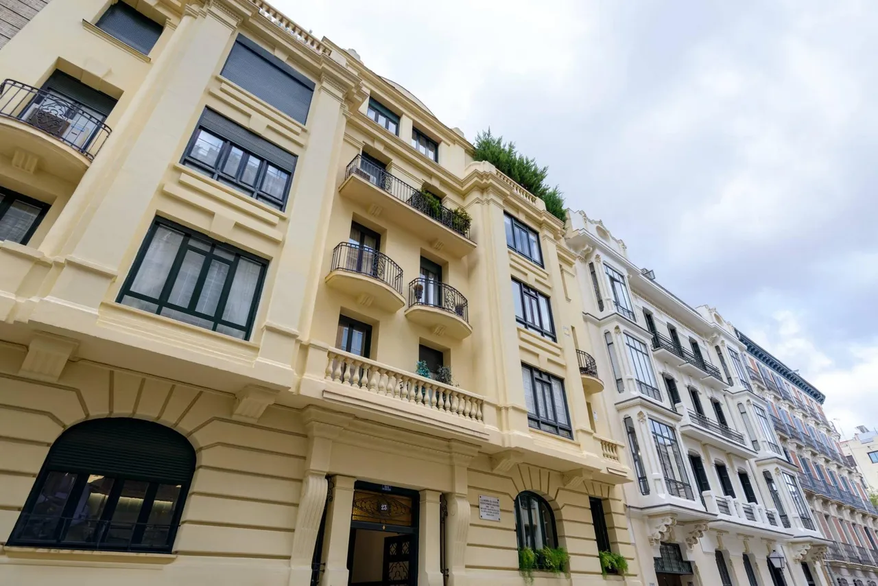 living - 234m² apartment for sale in Almagro, Madrid - gallery - 6
