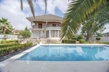 living - Casa / villa de 484m² en venta en La Cañada, Valencia - featured