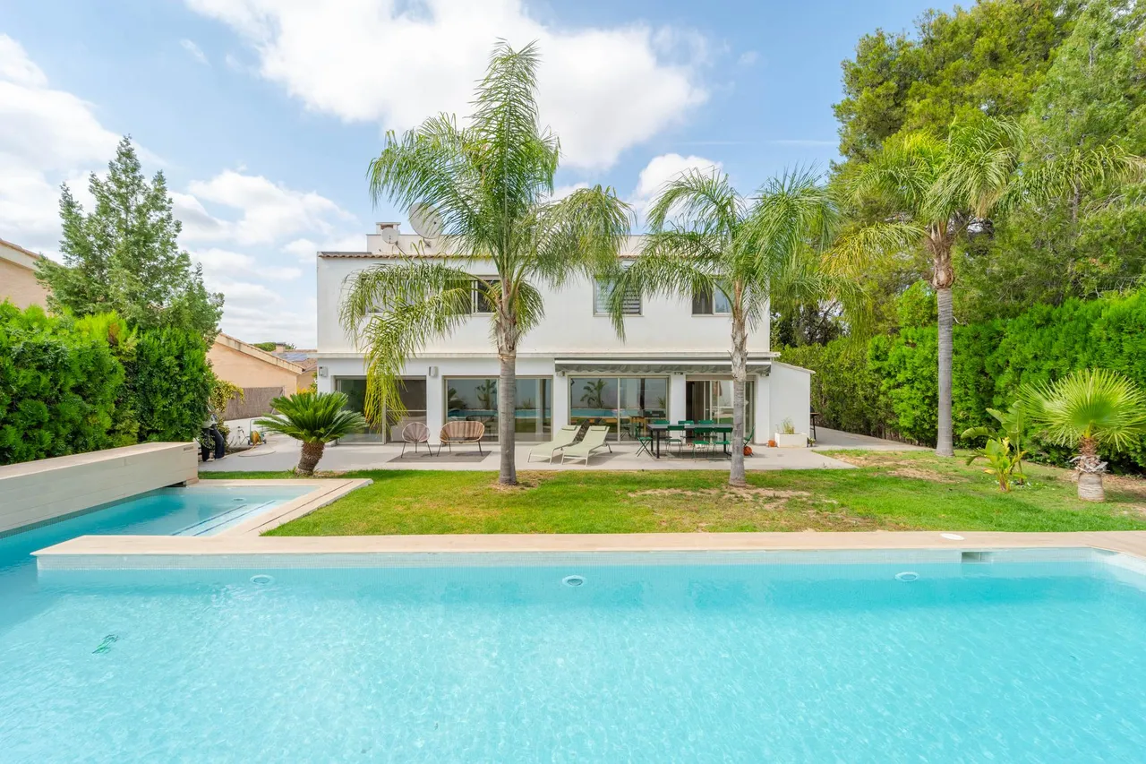 living - 216m² house / villa for sale in La Eliana, Valencia - gallery - 3