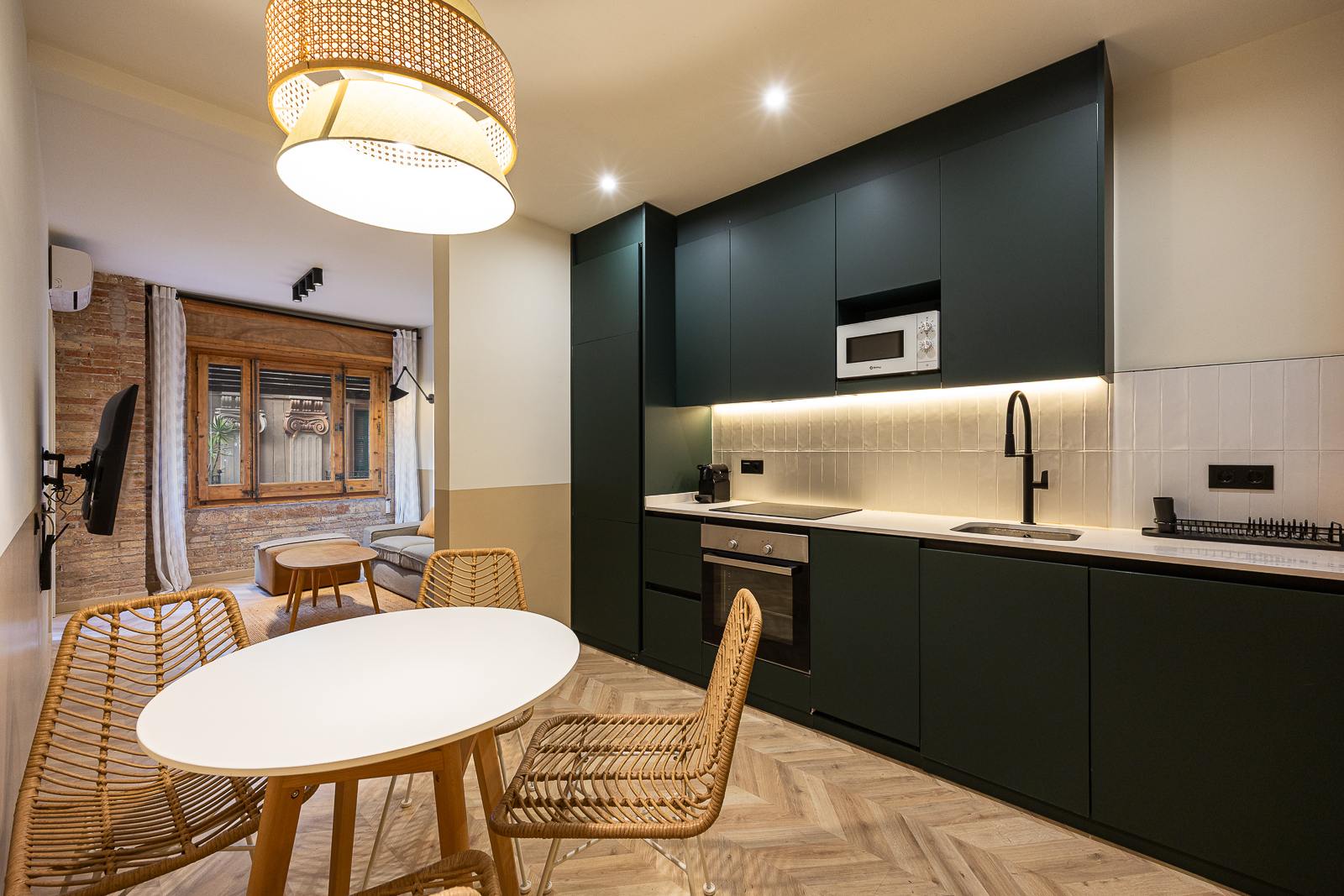 living - 78m² apartment for sale in El Raval, Barcelona - gallery thumbnail - 2
